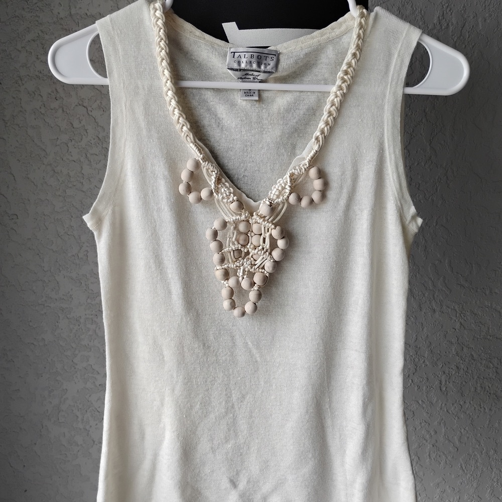 Talbots Cream Sleeveless Top with Necklace